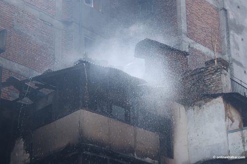 मखन टोलमा लागेको आगो नियन्त्रणमा आयो
