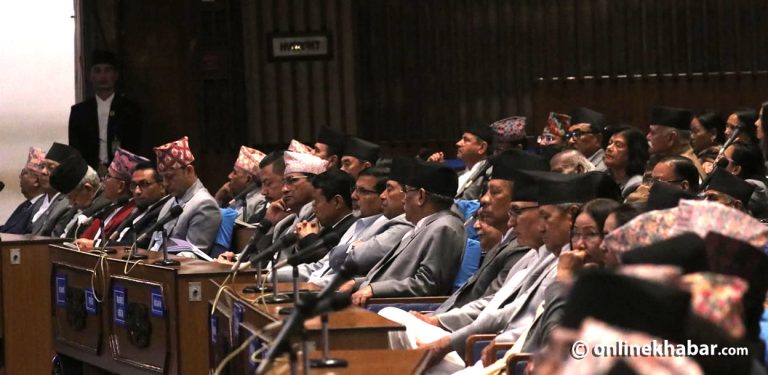 संसद्‌मा नीति छाडेर व्यक्ति केन्द्रित बहस