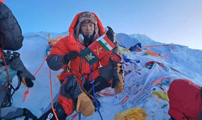 ‘सगरमाथामा लासहरू देख्दा विरक्त लाग्यो’