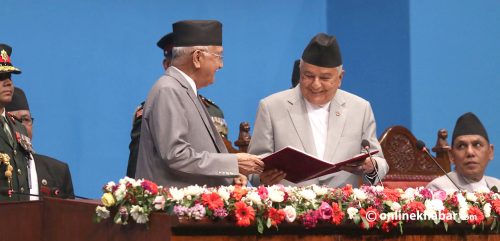 नीति उस्तै, कार्यक्रम दुरुस्तै