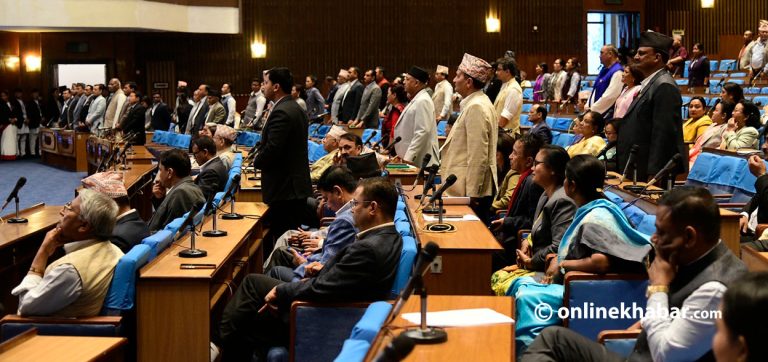 प्रतिनिधिसभाको बैठक आधा घण्टालाई स्थगित