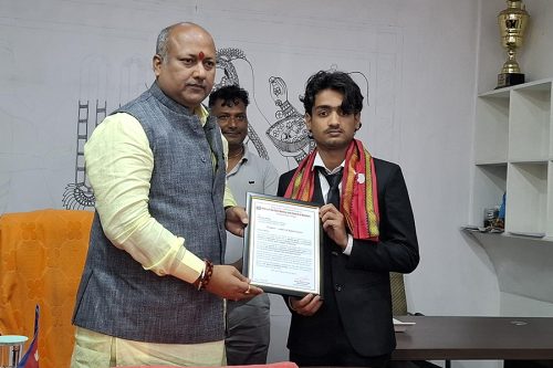 मधेशको माटोमा विशेष प्रतिभावान व्यक्तित्वहरू छन् : मुख्यमन्त्री सिंह