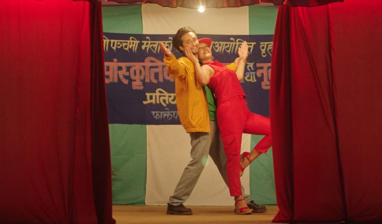 ‘ऊनको स्वीटर’को गीत ‘चाइनेजो जिन्दगानीमा’ सार्वजनिक, दिलीप र निरुतालाई समर्पण