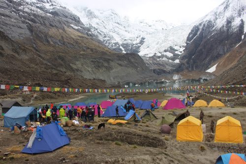 अन्नपूर्ण आधार शिविरमा जाने पर्यटक बढे