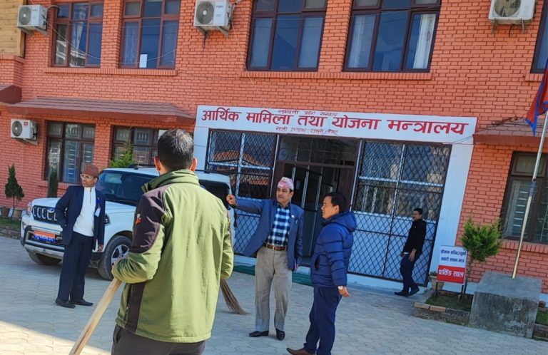 लुम्बिनीको बजेट तयारीमा मन्त्री नै असन्तुष्ट