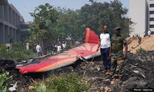 दुर्घटनाभन्दा तीन महिनाअघि फेरिएको थियो एयर इन्डियाको दाँया इन्जिन