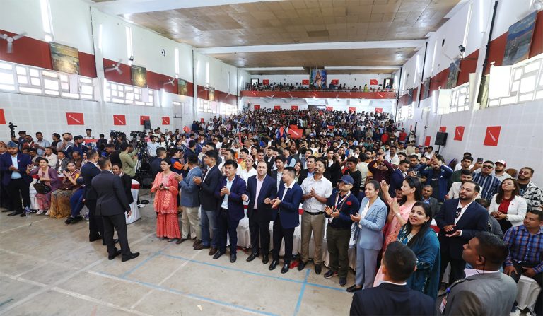 अनेरास्ववियुको नेतृत्व चयन गर्न विहीबार बिहान मतदान