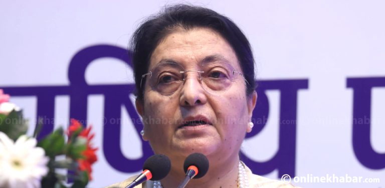 एमालेको राजनीतिमा पुन: जोडिएको पूर्वराष्ट्रपति भण्डारीको घोषणा