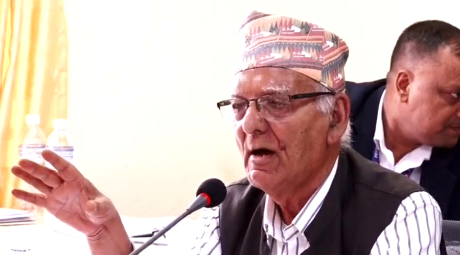 चित्रबहादुरको प्रश्न- पैसा कमाएका कारणले वंशजको नागरिकता पाइन्छ ?