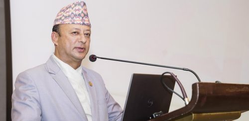 ‘टेक एण्ड पे’ को विषय संशोधन गर्नेगरी छलफल भइरहेको छ : ऊर्जामन्त्री खड्का