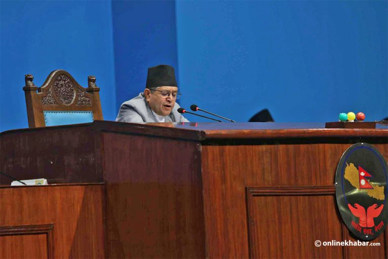 सम्बन्धित मन्त्रीको अनुपस्थितिमै बजेट छलफल, सत्तारुढ दलकै सांसदले उठाए प्रश्न