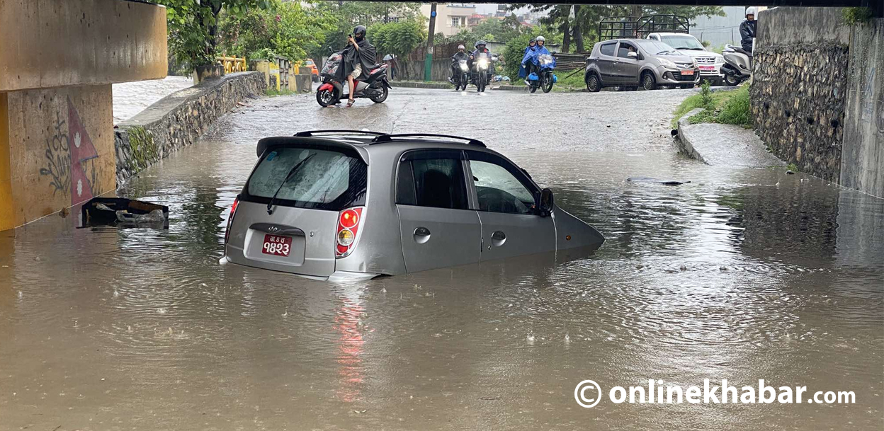 अविरल वर्षाले धोबीखोला करिडोर डुबानमा (तस्वीरहरू)