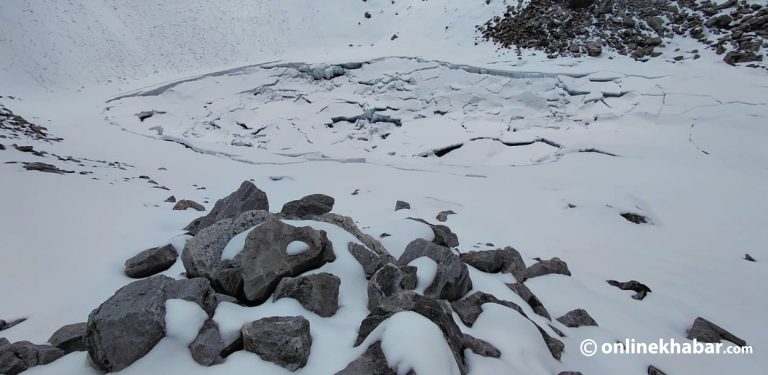 हुम्ला हिमपहिरो प्रतिवेदन : बरफ पग्लियो, ढुंगाको दबाबले तालबाट बाढी निस्कियो