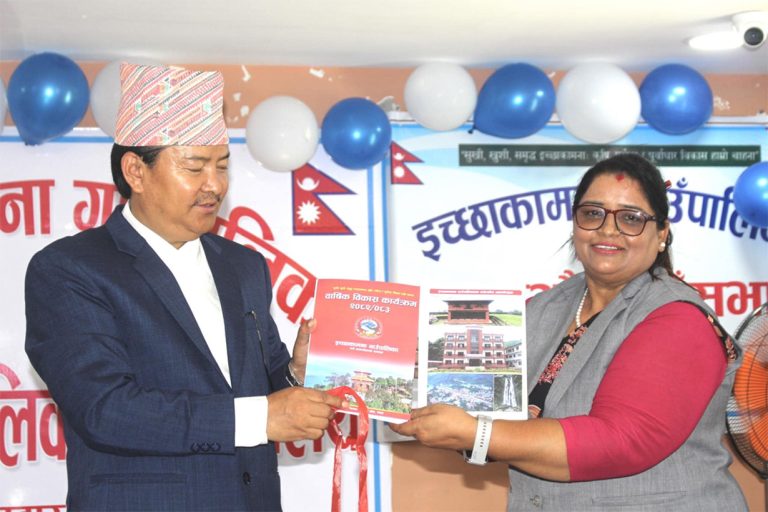चितवनको इच्छाकामना गाउँपालिकाले फोहोरमैला संकलनको शुल्क नलिने