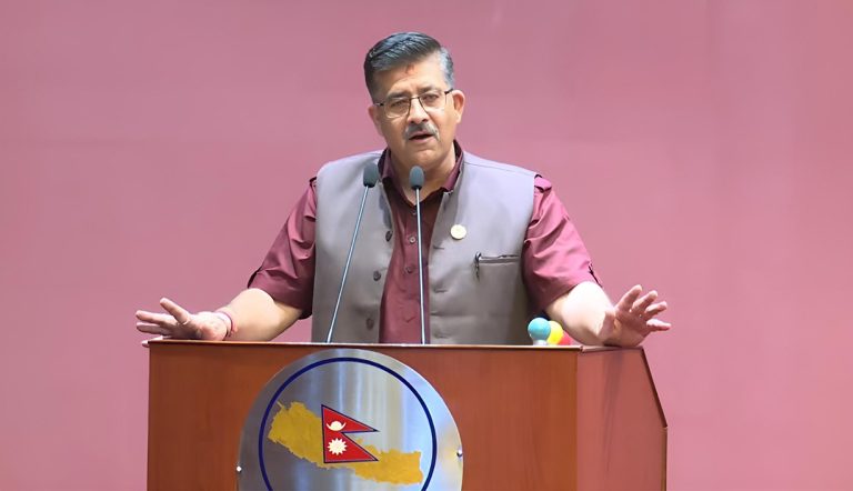 रास्वपालाई नैतिकता सिकाउनुपर्छ, राजावादीको सम्पत्ति छानबिन गर्नुपर्छ : बस्नेत