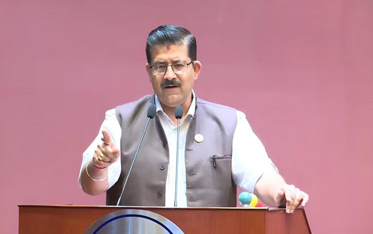 जितजंगले भने– भोको पेटले भ्रष्टाचार रोकिन्न, शिक्षक र कर्मचारीको तलब बढाऔं