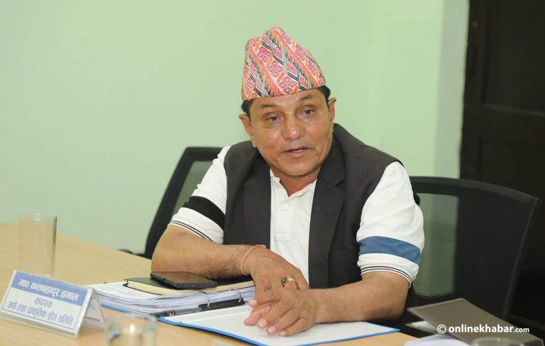 हाँस्नै चाहन्छन् कर्णालीका कलबहादुरहरू