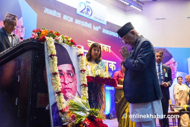 मदन भण्डारीलाई कांग्रेसले लगाउन बिर्सिएको आरोप ओलीले सम्झाए