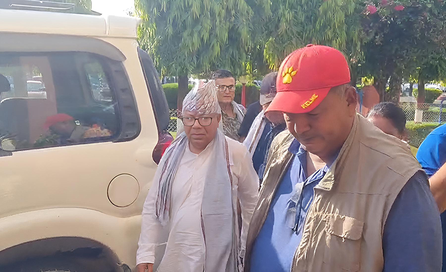 बुद्ध एयरबाट काठमाडौं फर्किंदै नेपाल