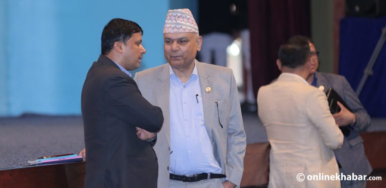 भिजिट भिसा प्रकरण : लिखित प्रतिबद्धताका लागि कांग्रेस-एमाले तयार