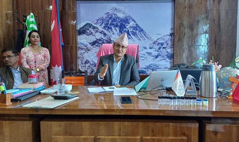 मनमोहन प्राविधिक विश्वविद्यालय औषधि बनाउन खोज्दैछ, सरकारले बजेट दिएन