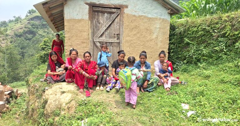 करार शिक्षक हटाउने निर्णयले मालिकाका २ विद्यालय बन्द