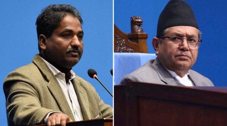 रोष्ट्रमबाटै प्रभु साहले गरे सभामुखसँग सवालजवाफ