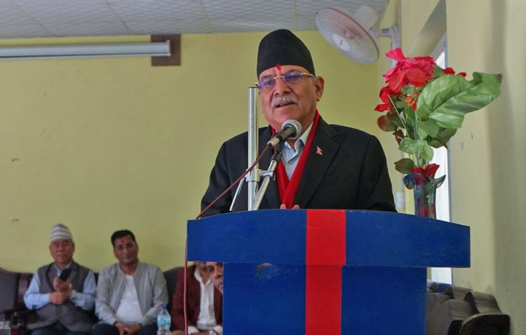 मुलुक पुरानो व्यवस्थामा फर्किंदैन : प्रचण्ड