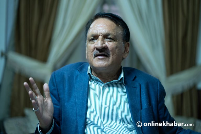 कांग्रेसको जनाधार खस्किँदै गयो : डा. महत
