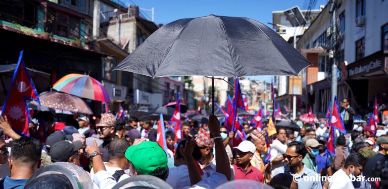 उठिनसक्दै धर्मरायो राजावादी आन्दोलन
