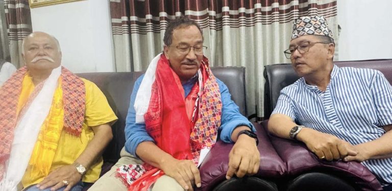काठमाडौंका तीन क्षेत्रमा मात्रै प्रदर्शन गर्न पाउने आदेश तत्काल फिर्ता होस् : राप्रपा