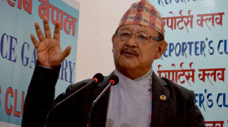 मुद्दा मिलाउन गएका पूर्वमन्त्रीविरुद्ध नै मुद्दा
