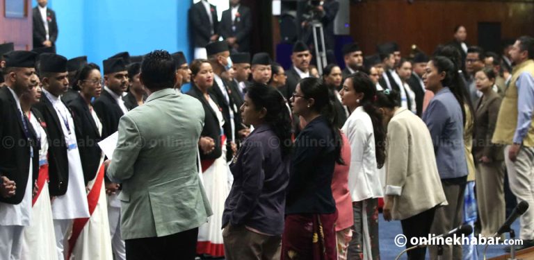 रास्वपा र राप्रपाको अवरोधबीच अघि बढ्यो संसद् (लाइभ)