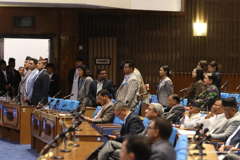 आज पनि संसद्‍मा रास्वपा र राप्रपाको अवरोध