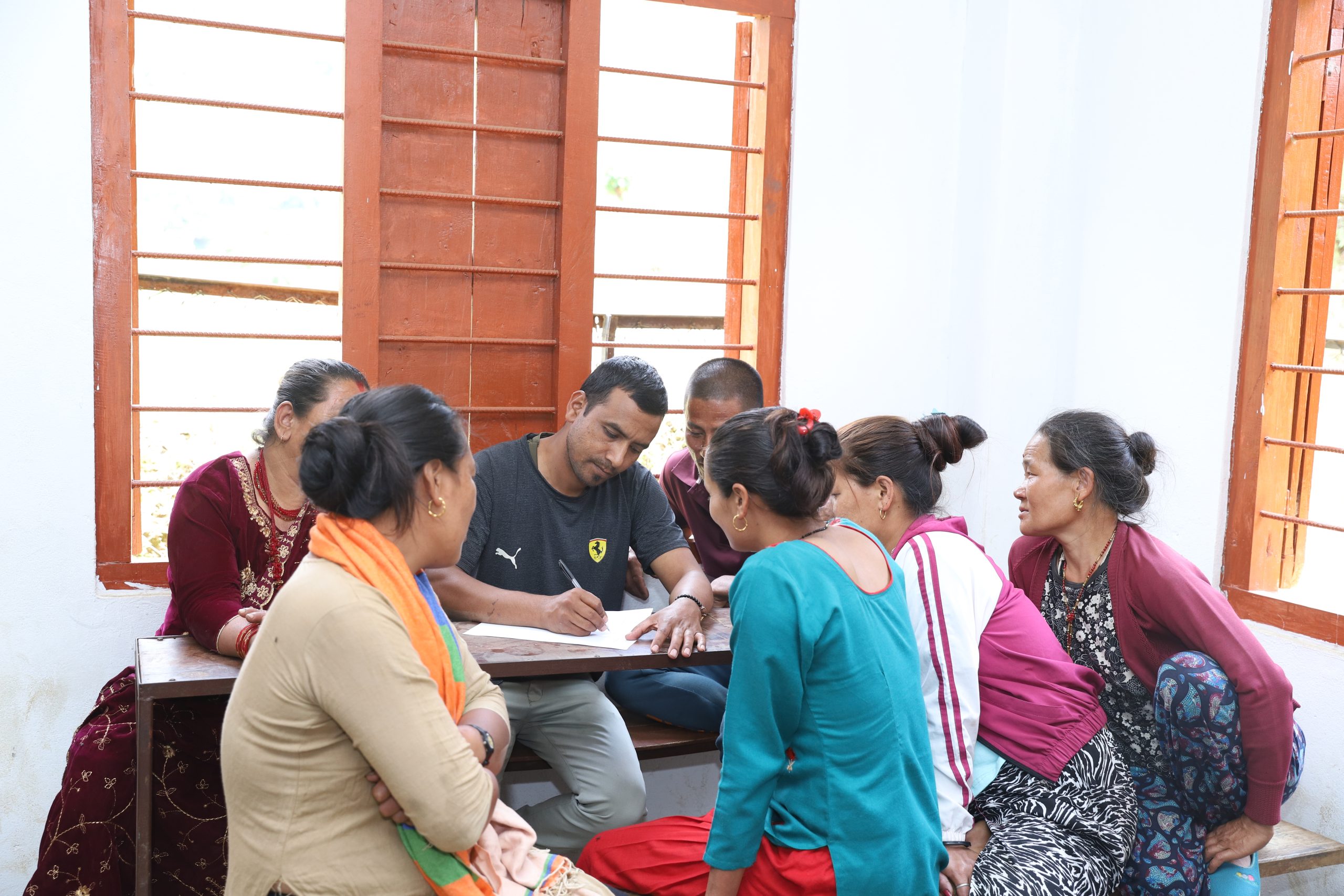 पढ्न विराटनगर झरेको छोरोले बोलाइरहन्छ पढ्न विराटनगर झरेको छोरोले बोलाइरहन्छ