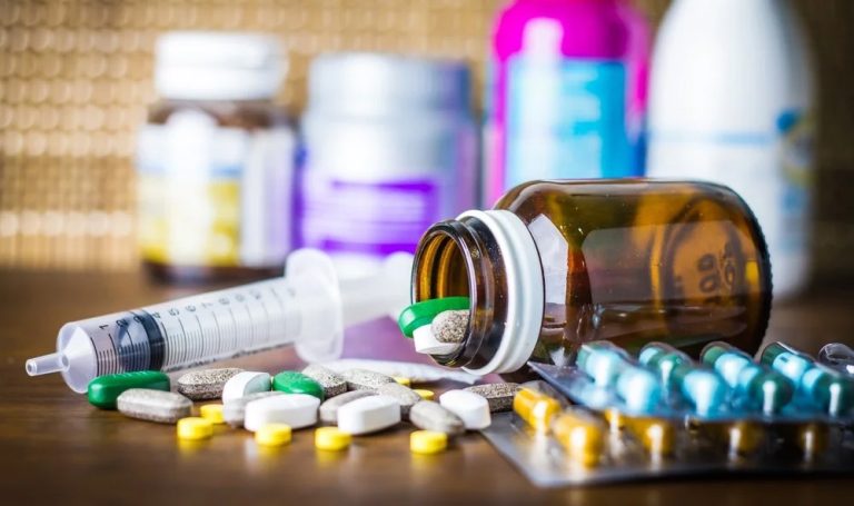 विश्वमा एन्टिबायोटिकको बारेमा किन बढिरहेको छ चिन्ता ?