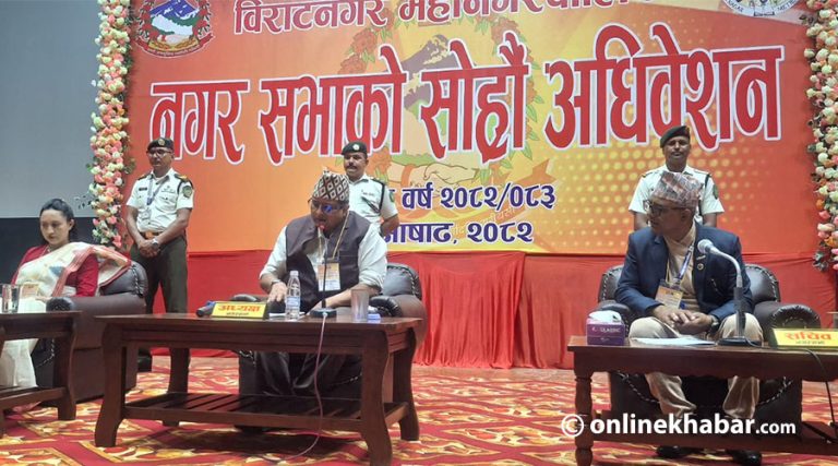 शिक्षामा विराटनगर : एआई पढाउने, कमजाेर र राम्रा विद्यालयलाई मित लगाइदिने