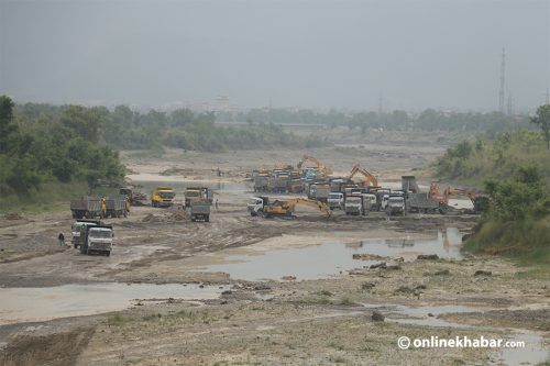 कश्यप रोडा उद्योगमा अवैध ढुंगागिटी देखिएपछि बिक्रि बन्द