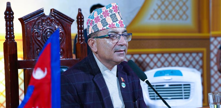 पोखराका मेयरले इभेन्ट सेन्टरमा बैठक डाकेपछि विवाद