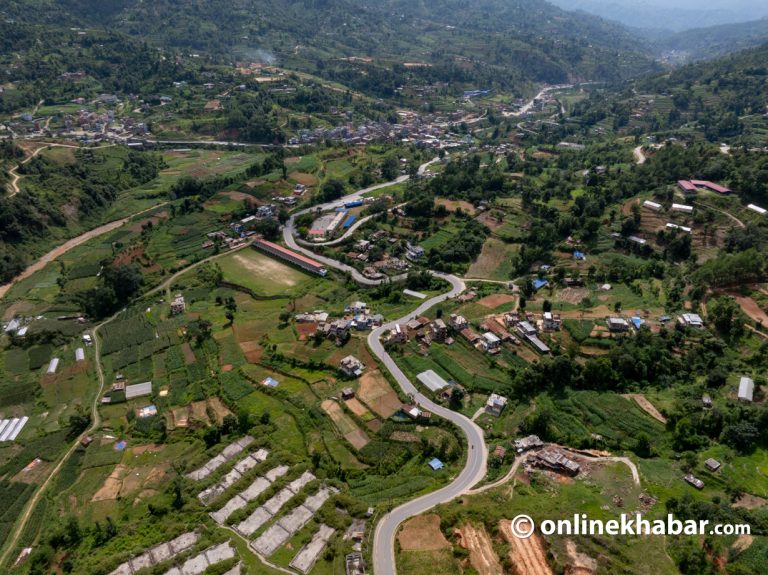 बाध्यताले विकास भएको सीतापाइला–धार्के सडक