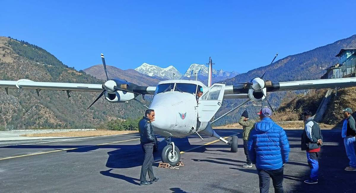 सोलुखुम्बुको फाप्लु विमानस्थलमा १७ दिनपछि उडान