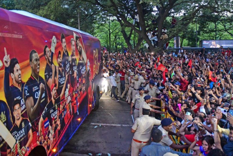 बेंगलुरु घटना : आरसीबीविरुद्ध प्रहरीले दर्ता गर्‍यो एफआईआर