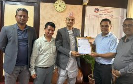 आफ्नै निर्णयलाई बेवास्ता गर्दै सरकार, स्वास्थ्य सेवा व्यवस्थापक संघको ज्ञापन पत्र