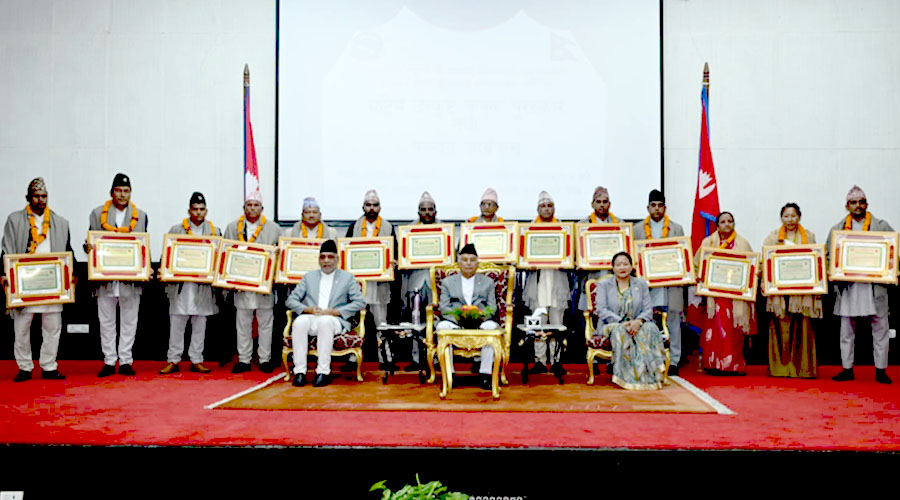 १४ किसानले पाए ‘राष्ट्रिय उत्कृष्ट कृषक पुरस्कार’
