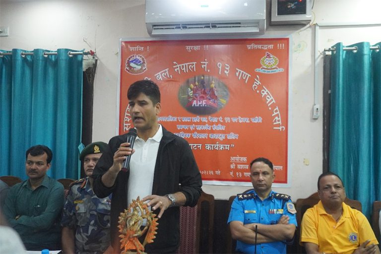 पर्सामा विपद्सँग जुध्न विपद् स्वयंसेवक तयार पारिँदै