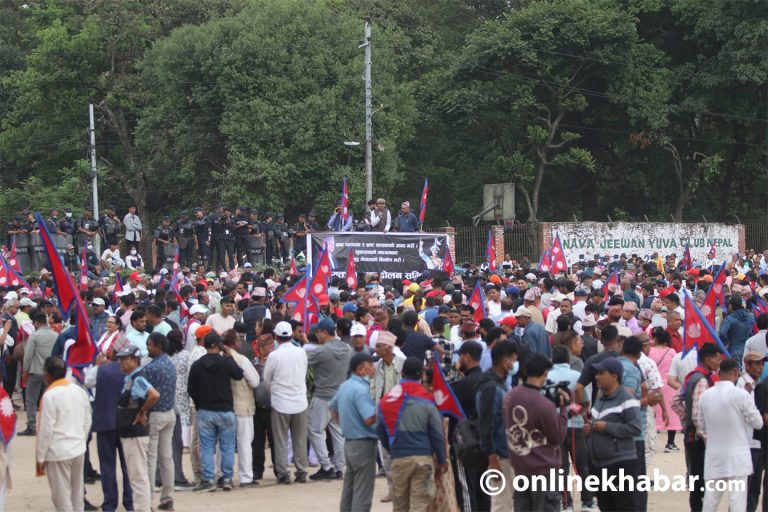 राजावादीको प्रदर्शन सिफलमा (तस्वीरहरु)