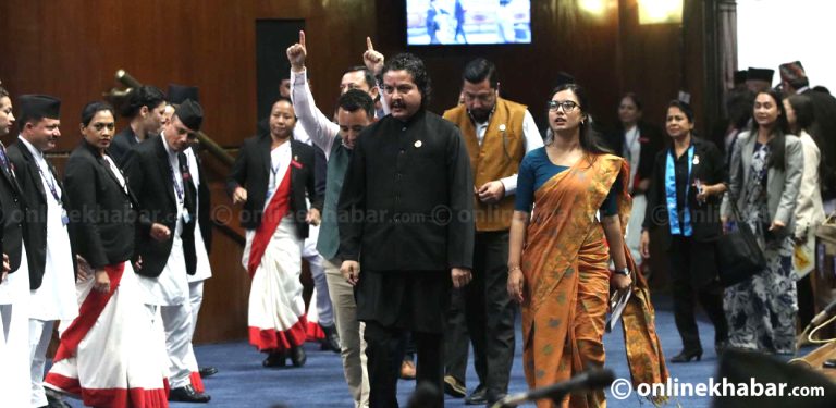 रास्वपा हठ : भिजिट भिसा प्रकरणमा उच्चस्तरीय न्यायिक छानबिन चाहिन्छ
