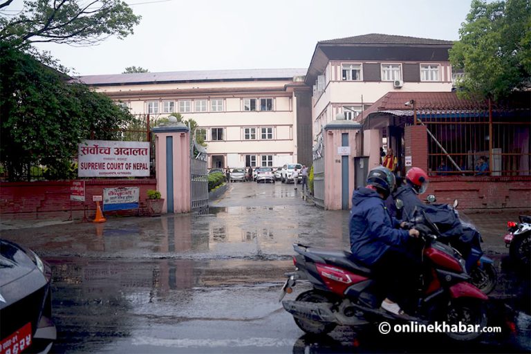 संक्रमणकालीन न्यायसम्बन्धी रिट निवेदन दर्ता गर्न सर्वोच्चको आदेश