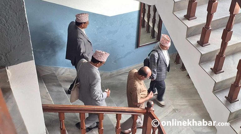 पदपूर्तिको कोटामा शिक्षक महासंघ र शिक्षा मन्त्रालयबीचको छलफल निष्कर्षबिहिन