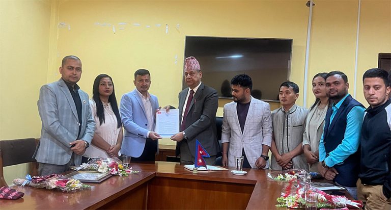 त्रिविको सेवा आयोगलाई पारदर्शी बनाउन अनेरास्ववियुको माग